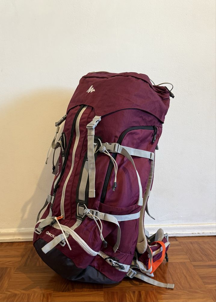 Mochila trekking viagem Quechua Forclaz 50l easyfit mulher
