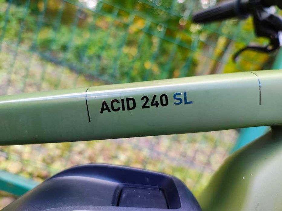 rower elektryczny CUBE ACID 240 SL