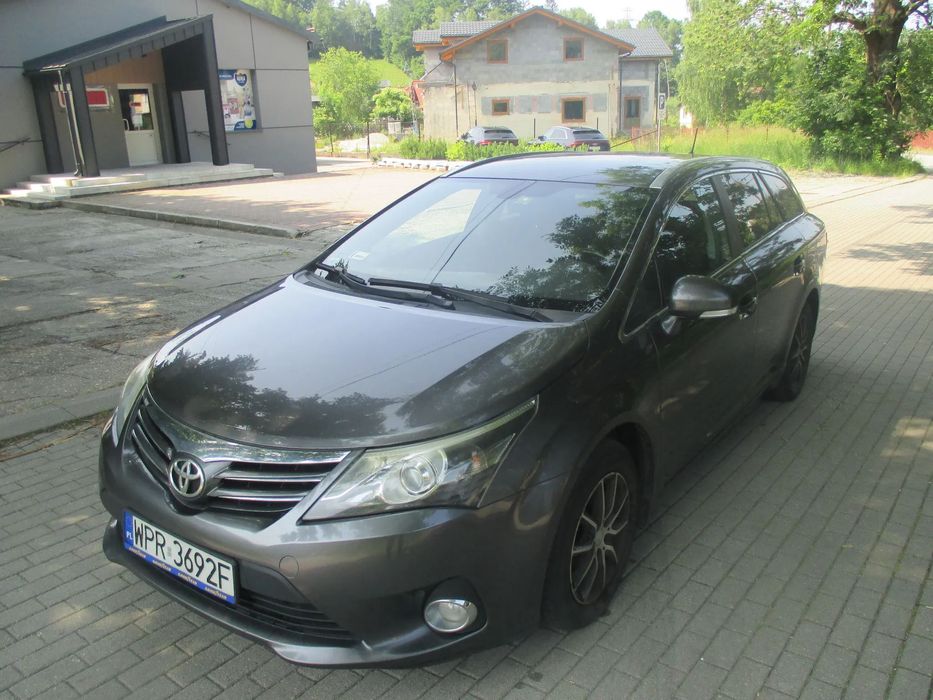 Toyota Avensis Bezwypadkowy, serwisowany, pierwszy właściciel w kraju