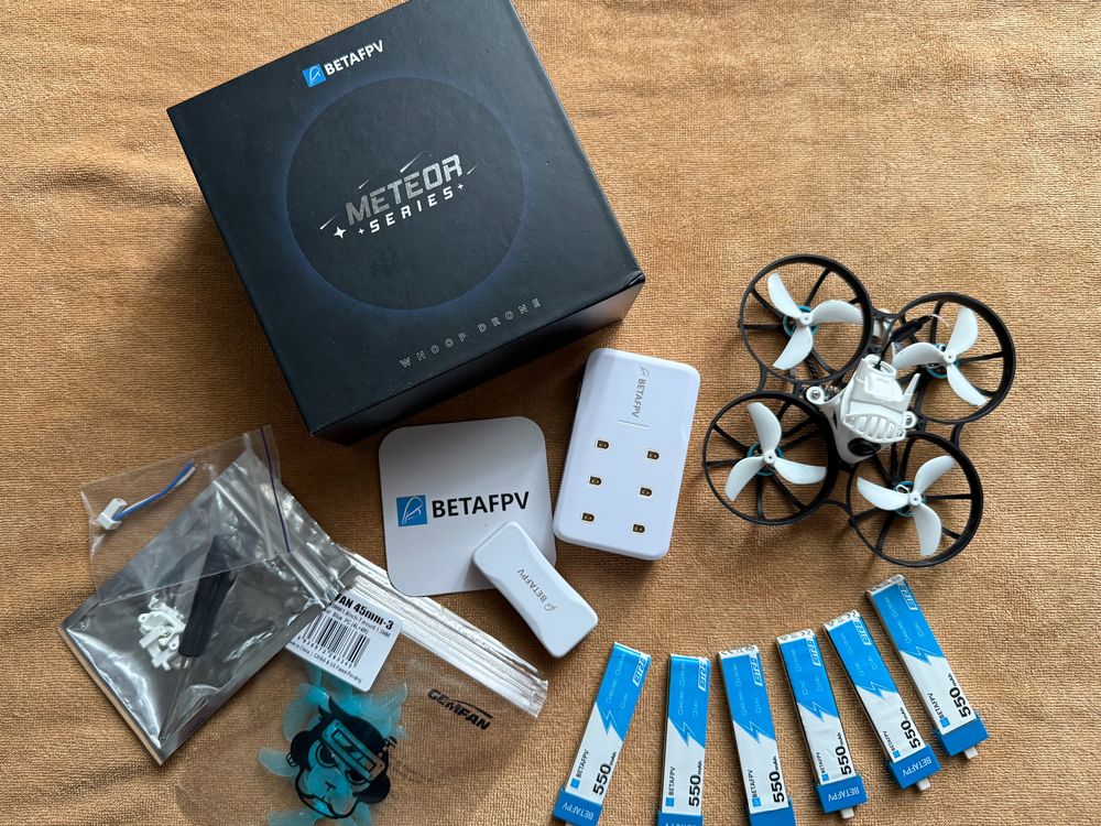 BetaFPV Meteor 75 Pro + 6 акумуляторів + запасні лопасті