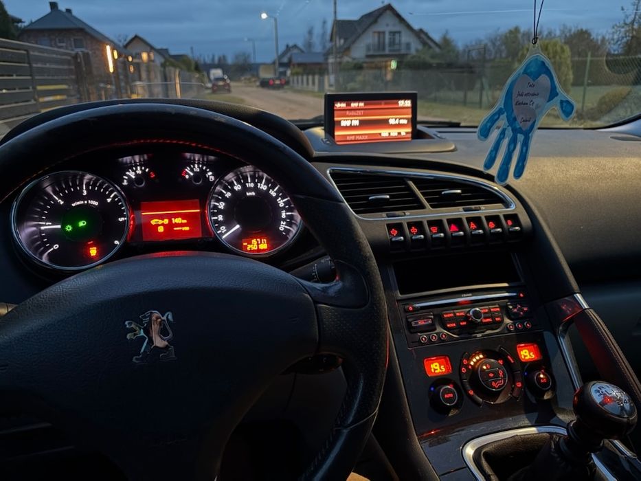 Sprzedam Peugeot 3008 2.0 HDI 2010 r.