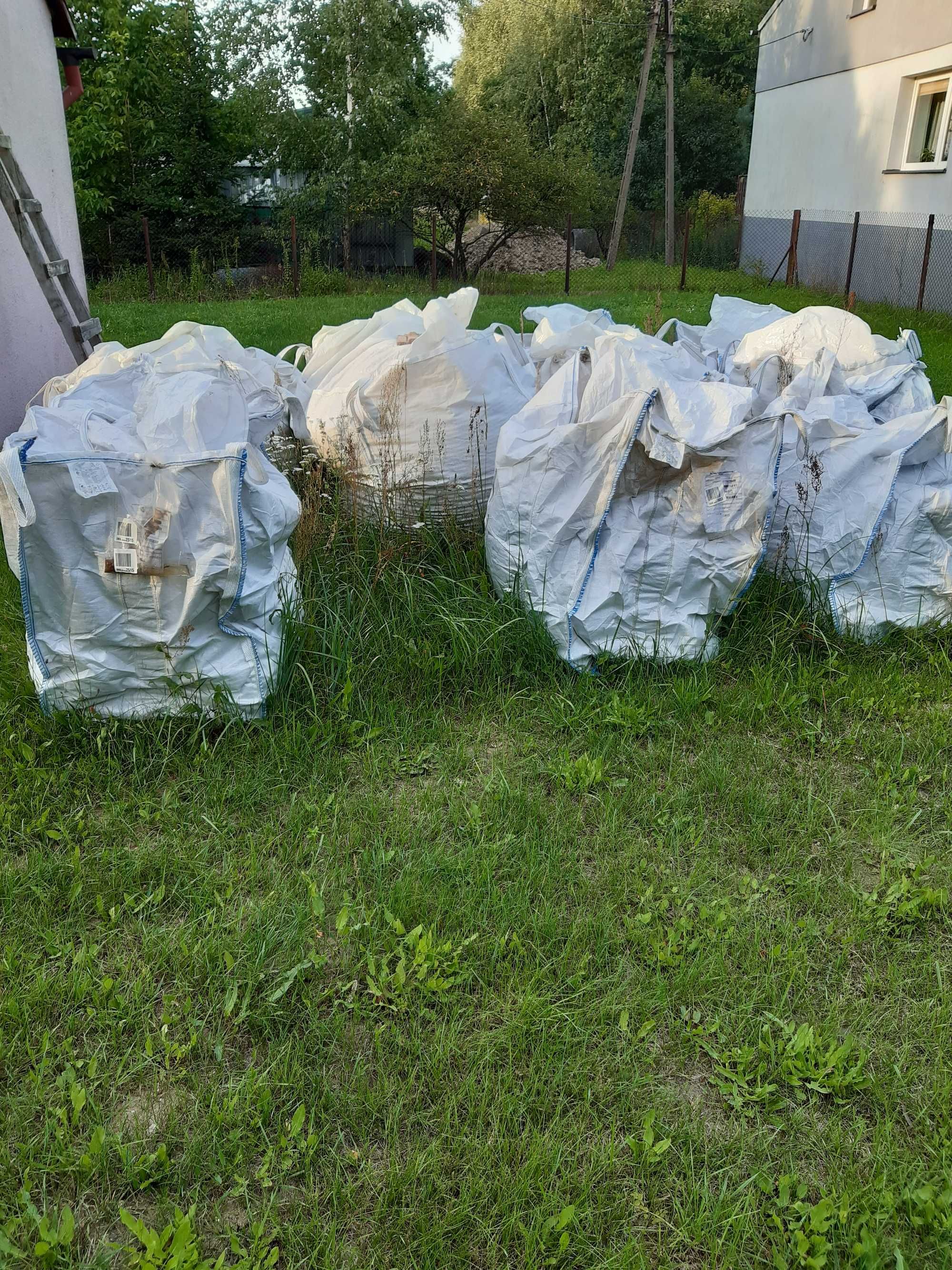 Trociny. Big bag uszy 8 worków. Mieszane opis.