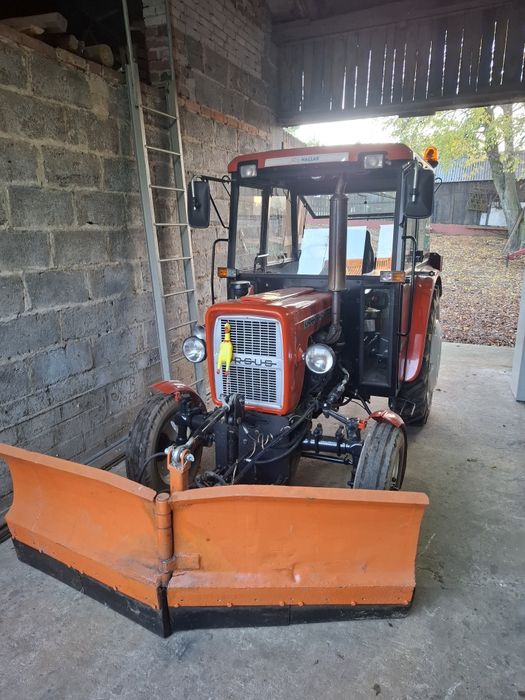 Sprzedam ursus c 330, rotacyjna, pług dwuskibowy.