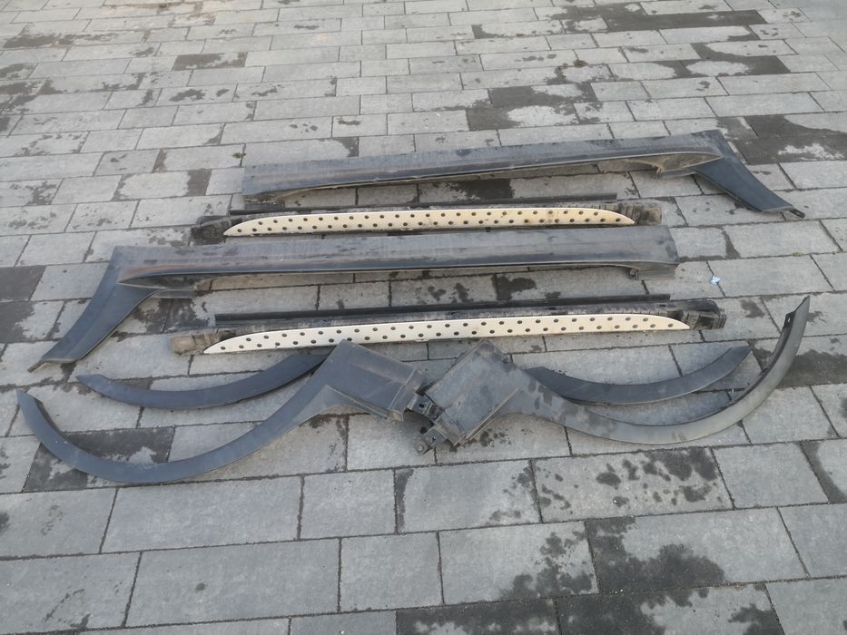 Progi BMW X3 e83 sport aluminiowe komplet