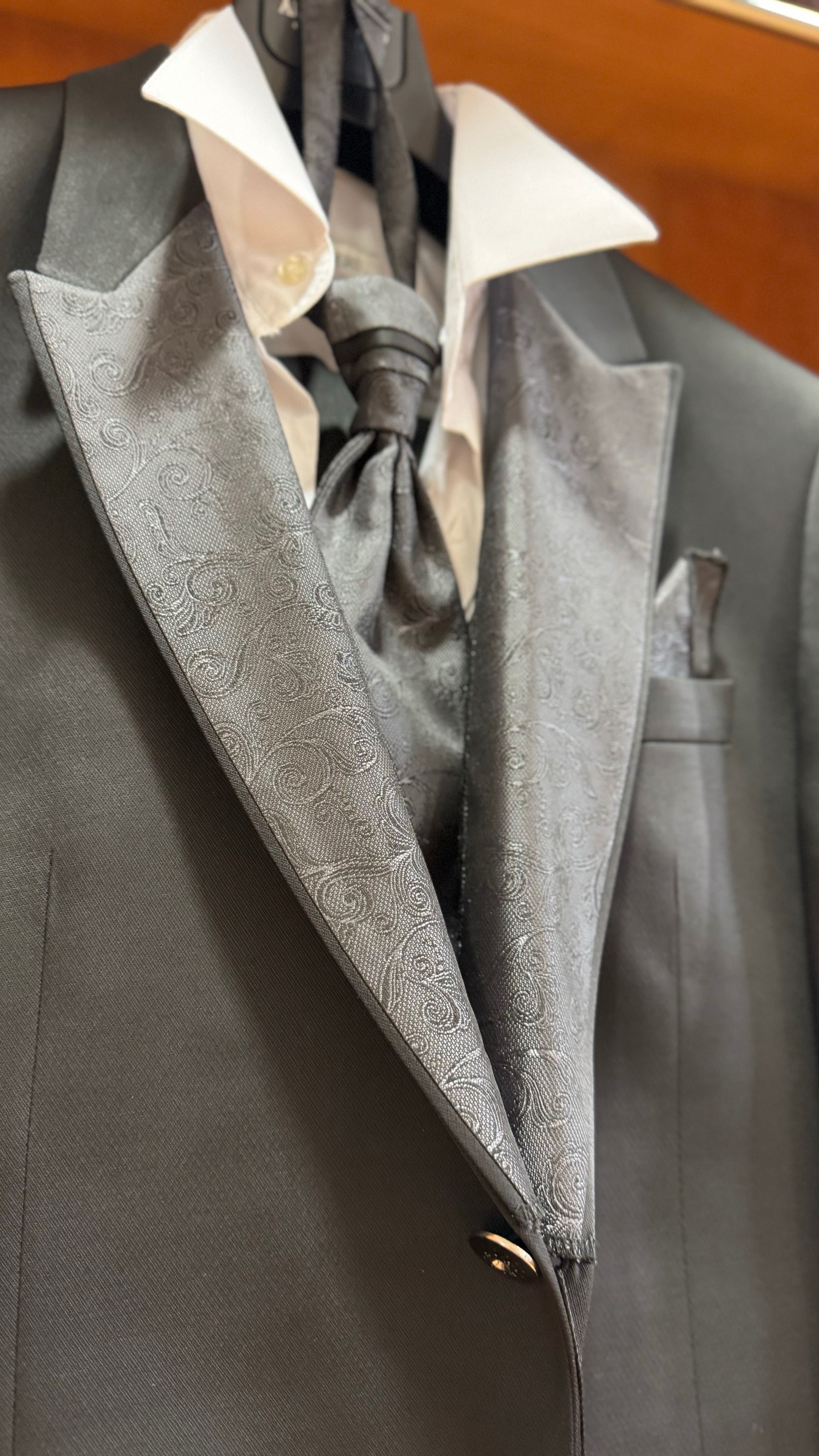 Fato de casamento completo para homem da Arax Gazzo