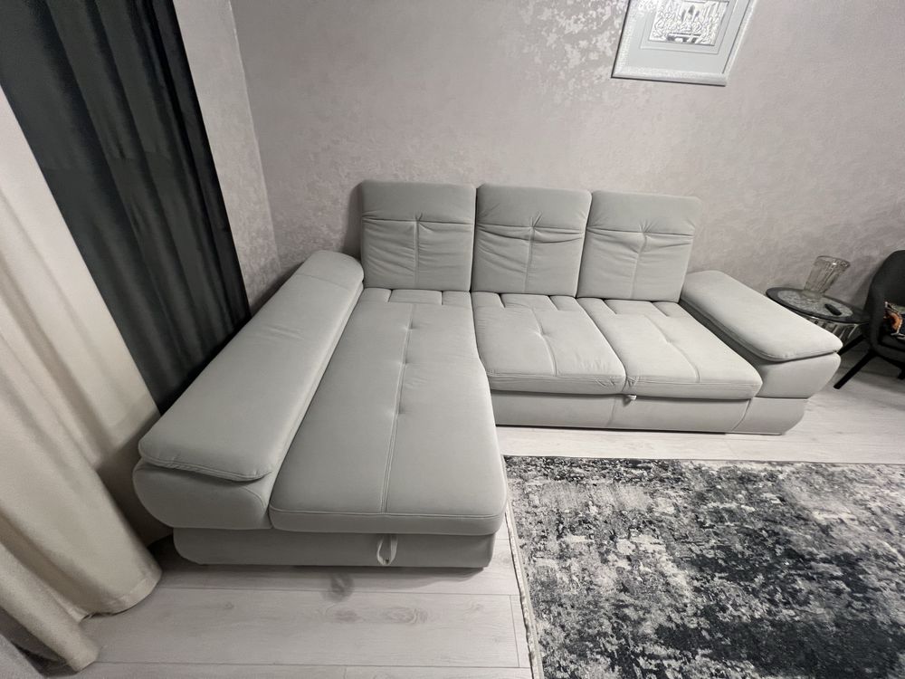 розкладний великий диван