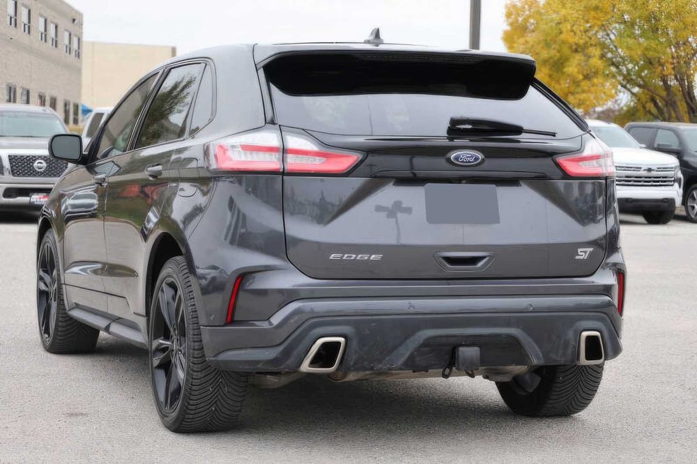 Ford Edge ST      2020