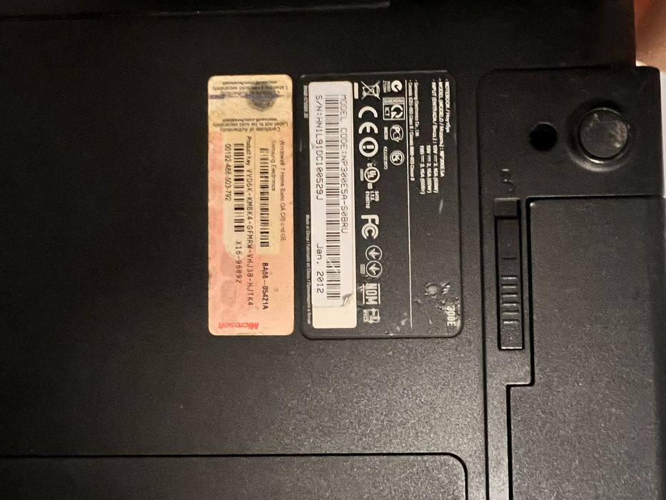 Б/у ноутбуки, робочі, можна використовувати на запчастини