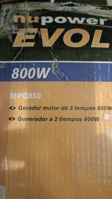 Gerador a gasolina 800w novo dentro da caixa