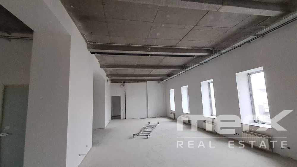 Офіс 280 кв.м біля метро Університет