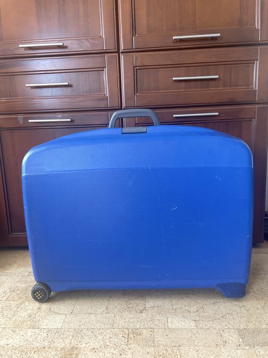 Валіза Eminent 53см