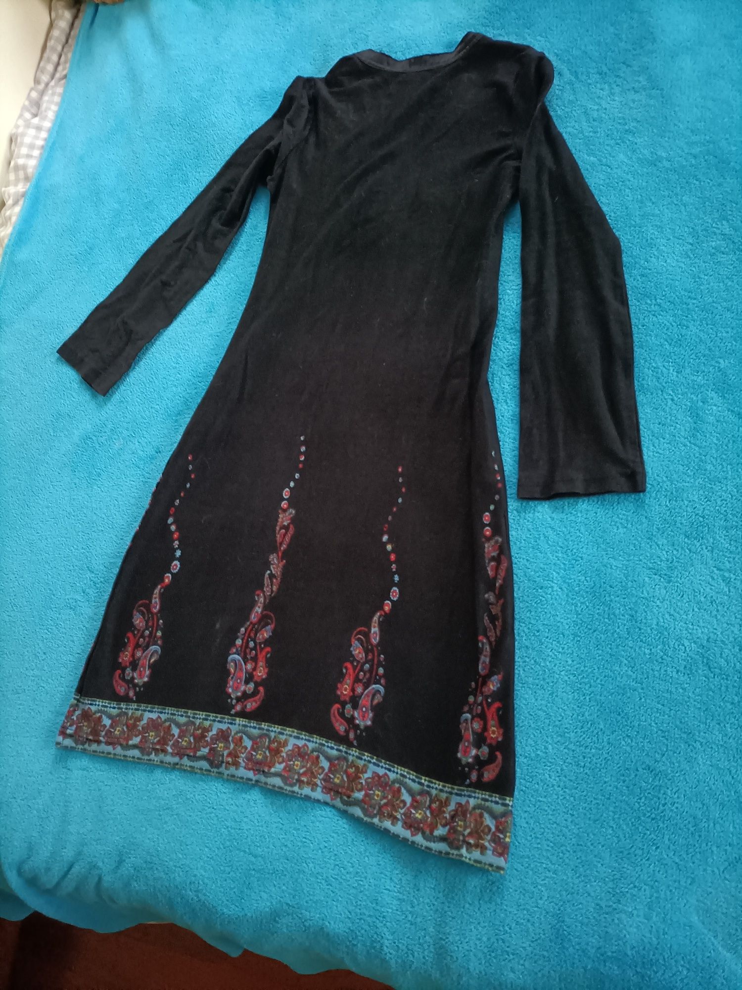 Vestido preto  Natura S