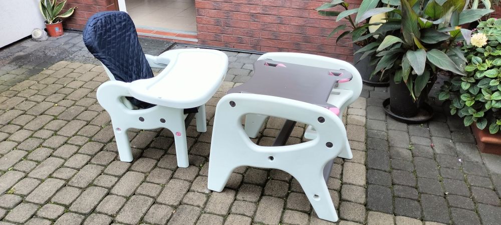 Sprzedam  cały zestaw krzesełko   nakładkę i sch