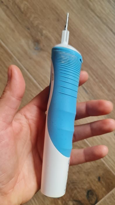 Szczoteczka elektryczna Oral-B Braun