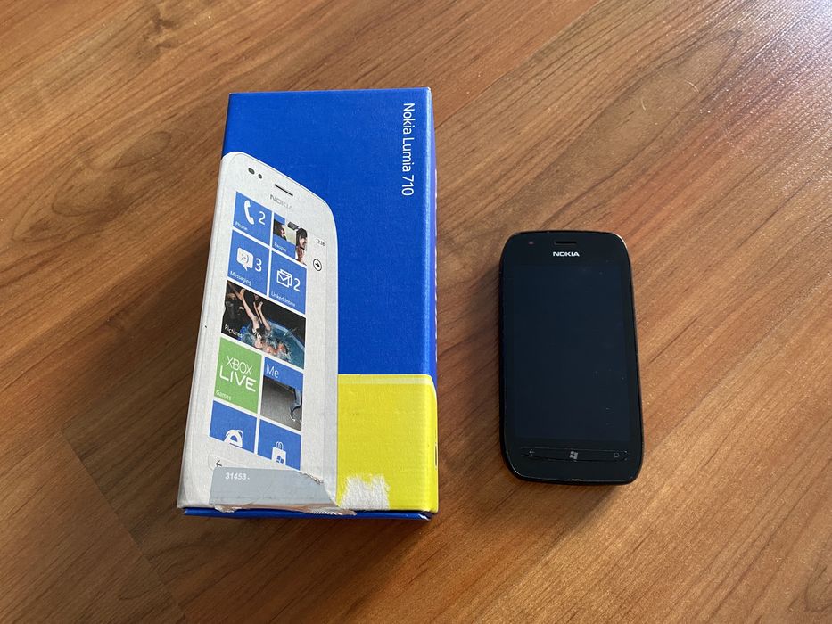 Vendo Nokia Lumia 710