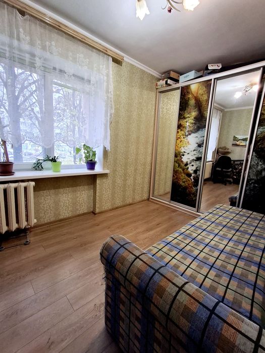 Продам 2 ком квартиру Боевая Сертификат