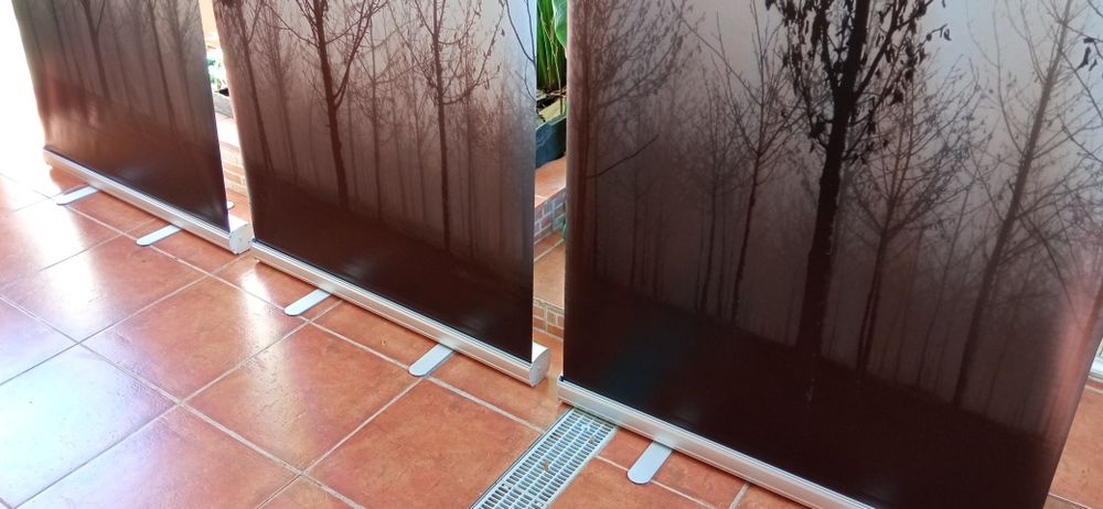 3 Roll Up's 200x100 cms novos