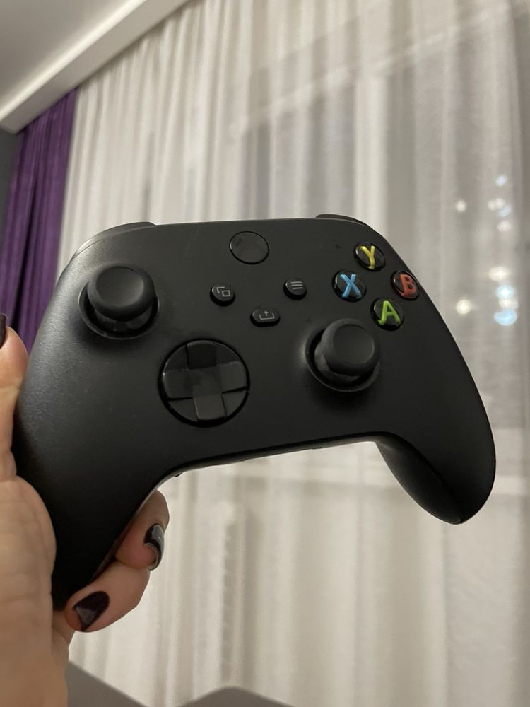 Продам Xbox series x