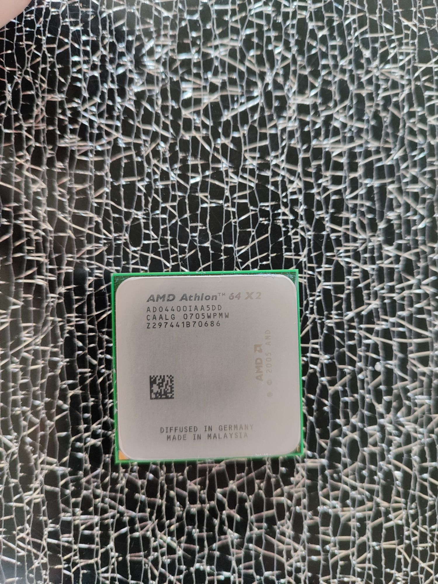 Процессор AMD Athlon 64 X2 4400+ с охлаждением