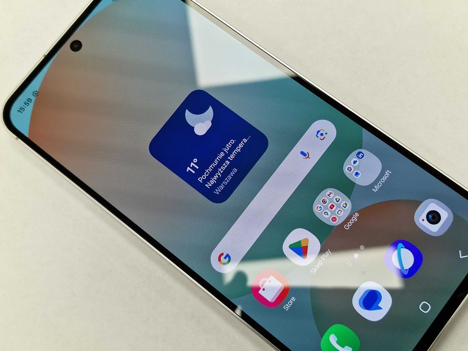 Samsung Galaxy S24 FE 5G/ 8GB/ 128GB/ Mint/ Grade A/ + ładowarka