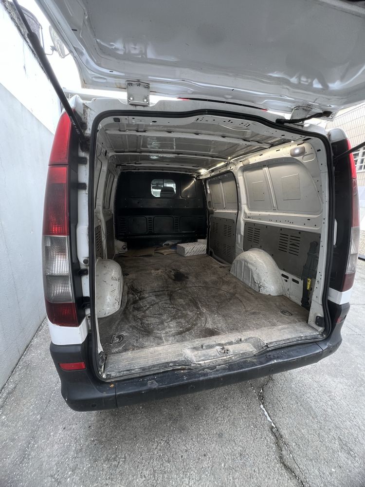Mercedes Vito Longa