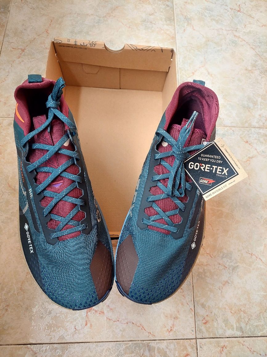 Ténis Nike react pegasus trail gtx47 (12.5)
