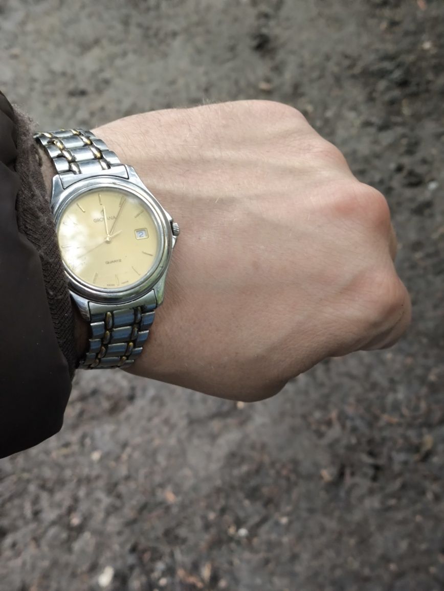 Stary zegarek kwarc Grovana . Swiss made