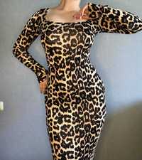 Максі сукня в леопардовий принт