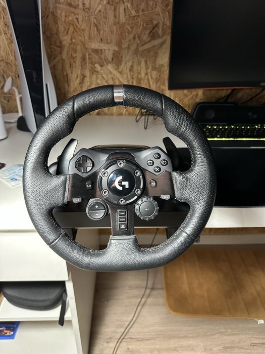 Volante+Pedais Logitech G923 PC/PS5