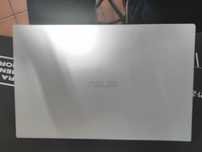 Asus X515 CORE i7 nvidia