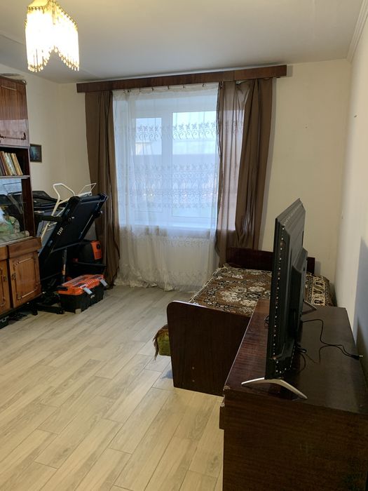 Продається 3-х кімнатна квартира в с. Хутір-Будилів