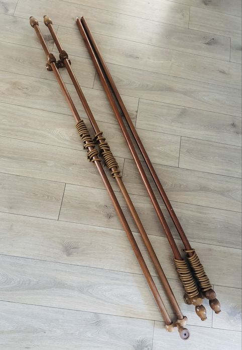 Karnisz drewniany 360 cm w kolorze brązowym