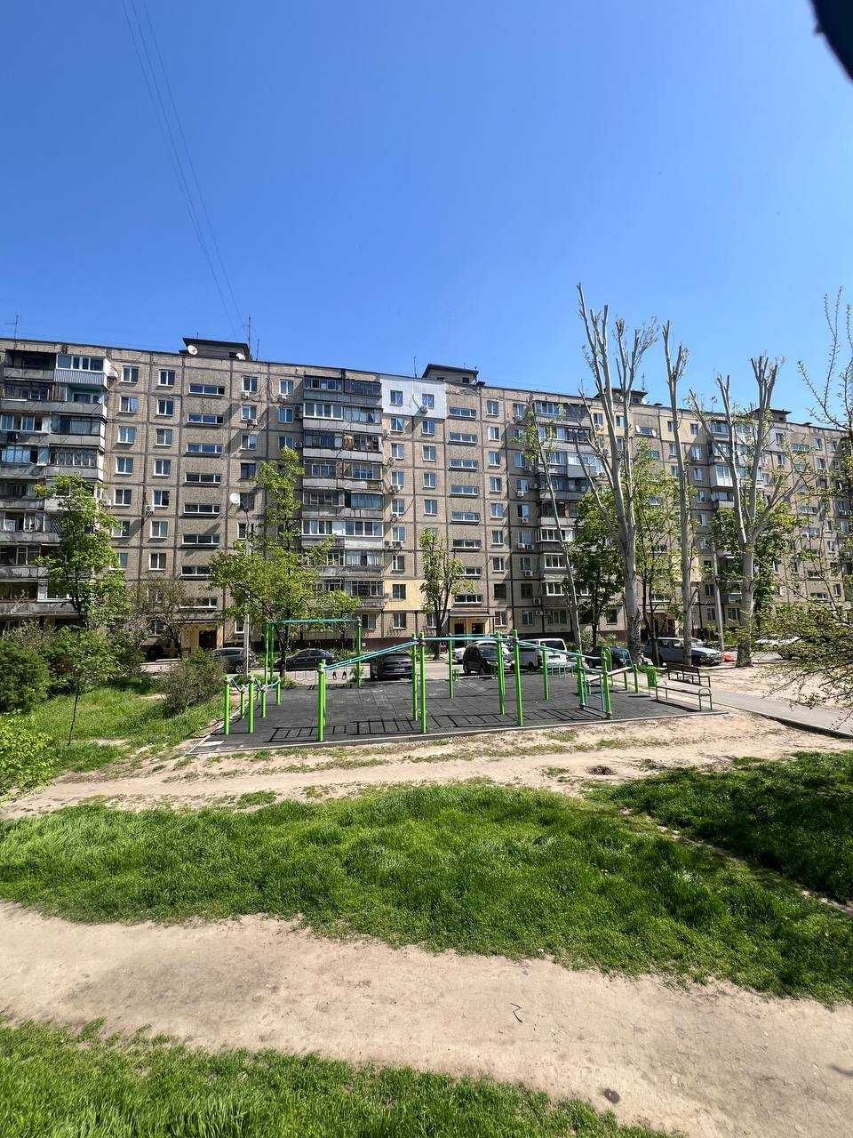 Продам 1-к квартиру Мандриківська пр Героев Перемога Победа бул. Славы