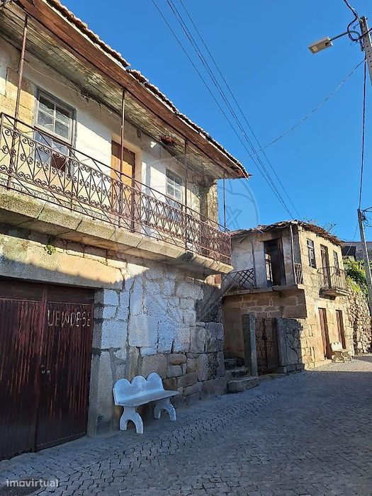 Moradia T0 para venda