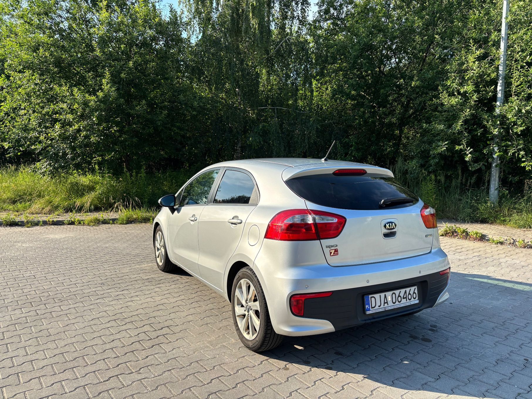 Kia Rio Kia Rio L Business Line