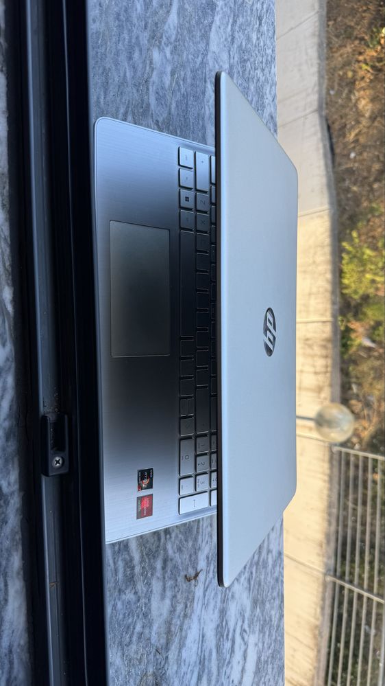 Portátil HP 15S-EQ2066NP