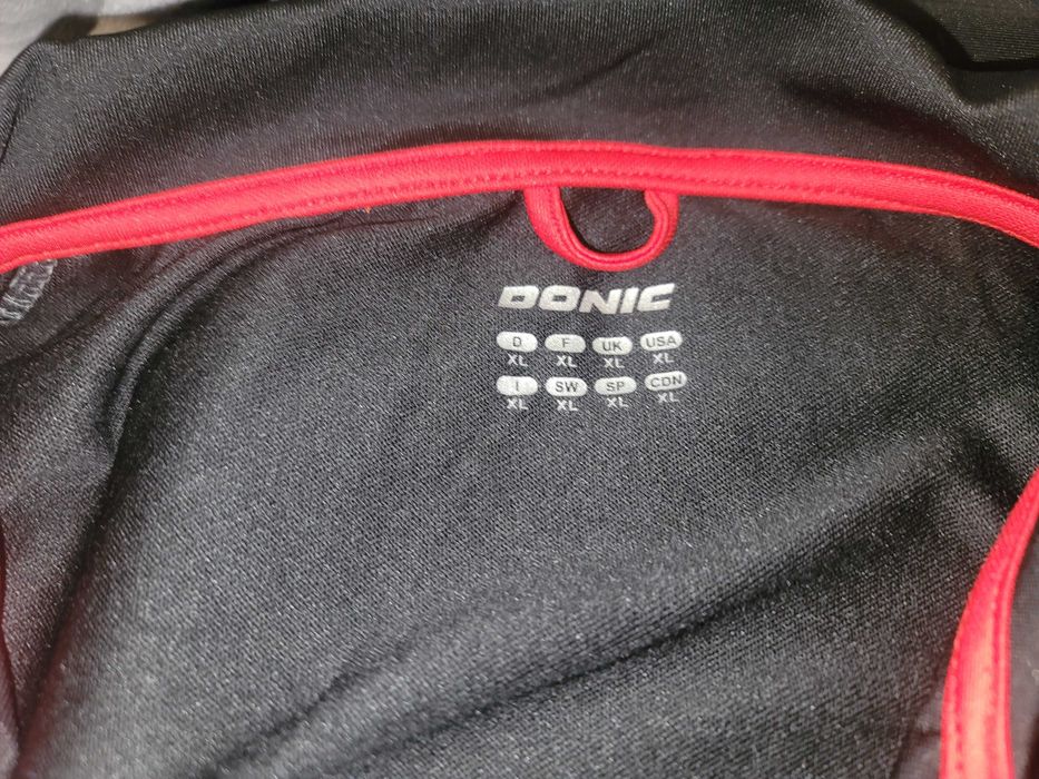 Продам спортивний костюм DONIC