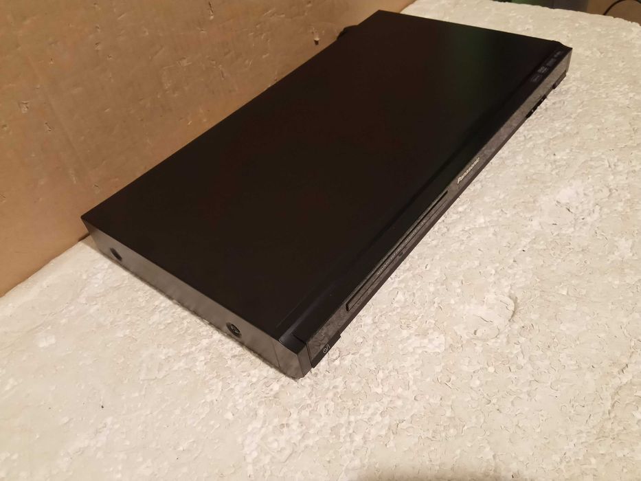PANASONIC DVD-S33 z pilotem