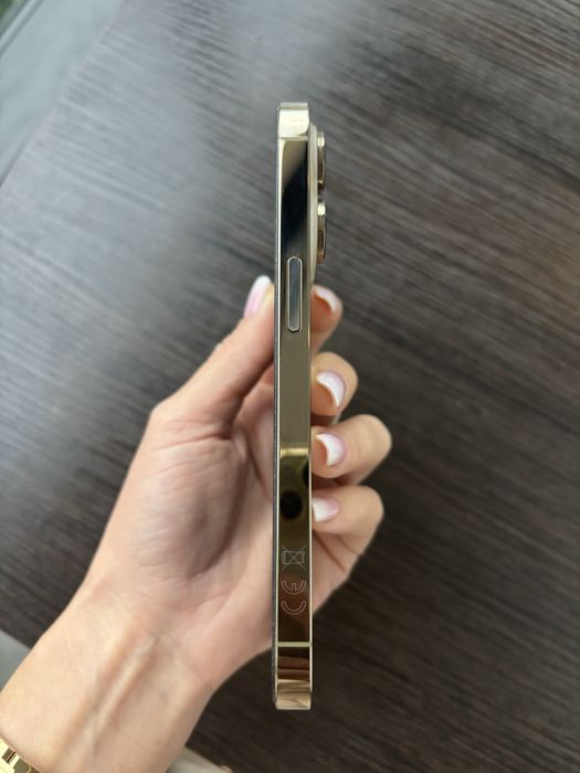 Продам Iphone 14 pro