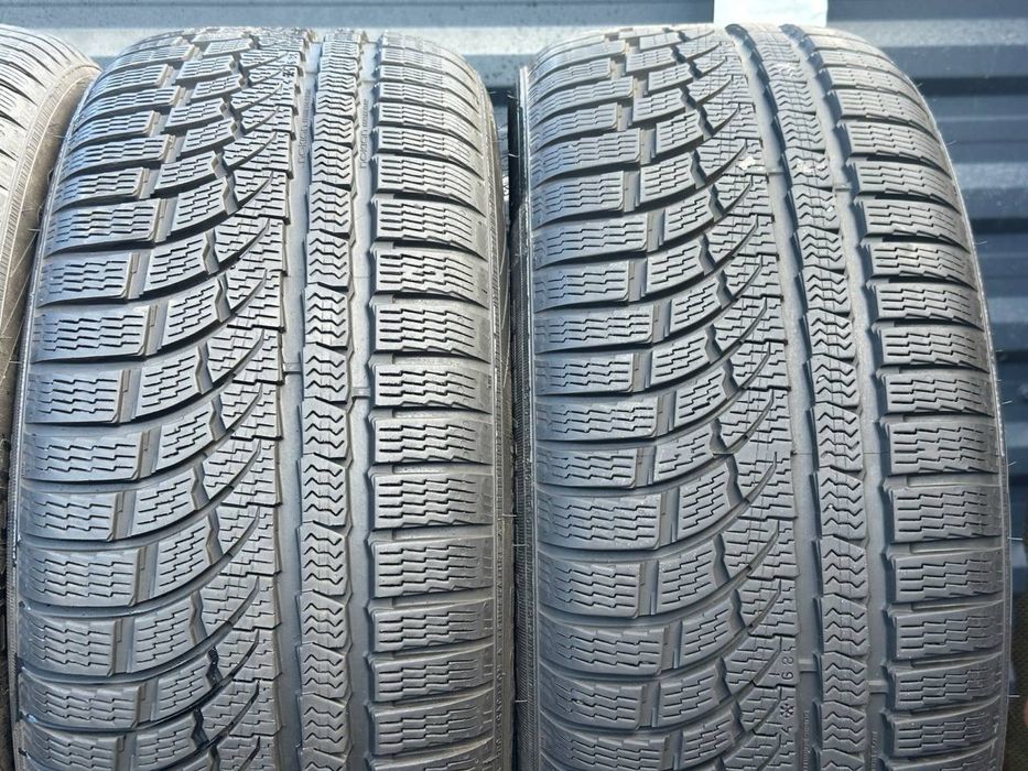 Nokian 235/45/R18 8 mm 2020 рік  (Як новий)