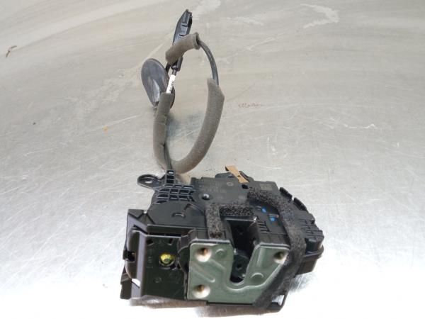 Fechadura / fecho porta frente direito SMART ForFour (453)