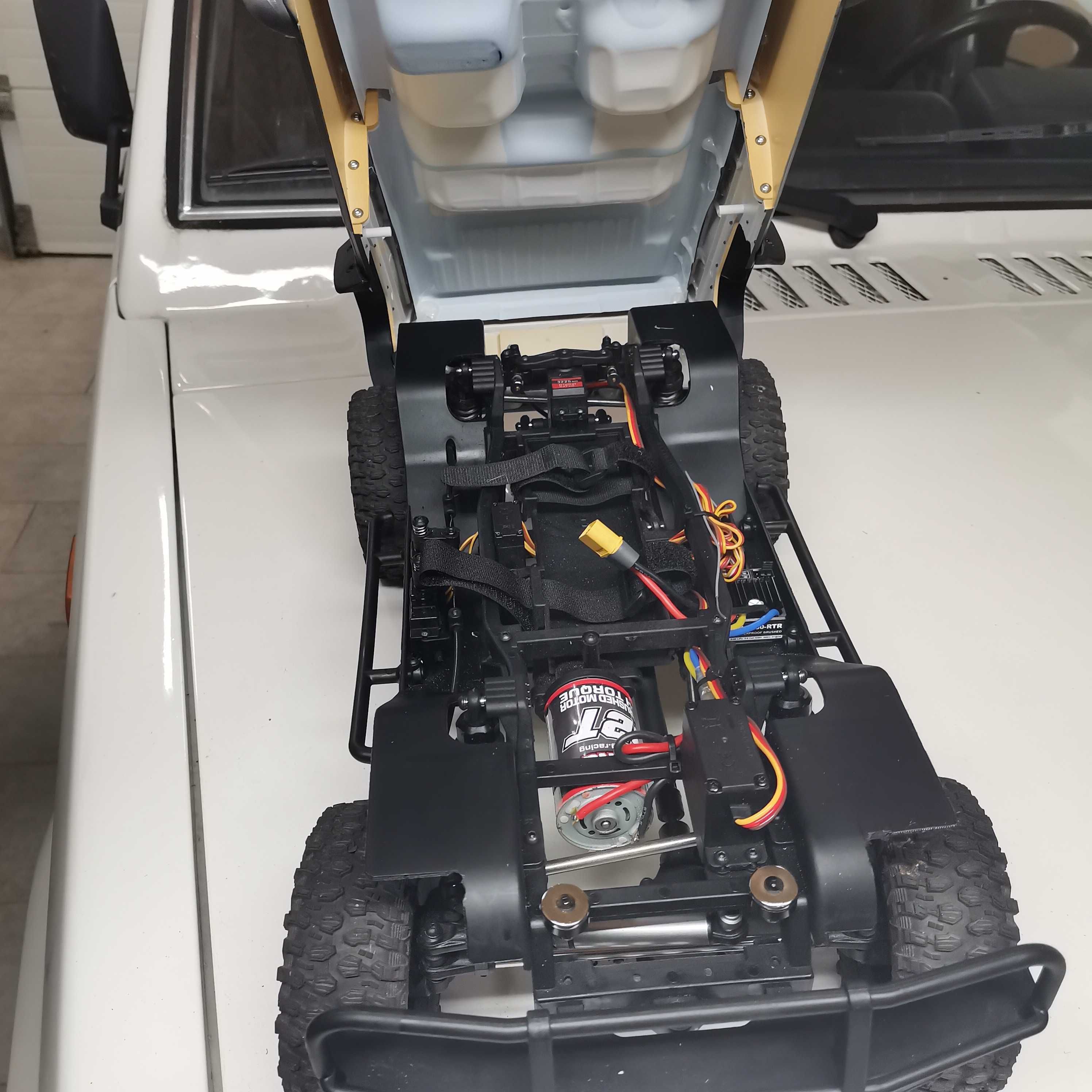 Rc crawler Yikong yk4107
