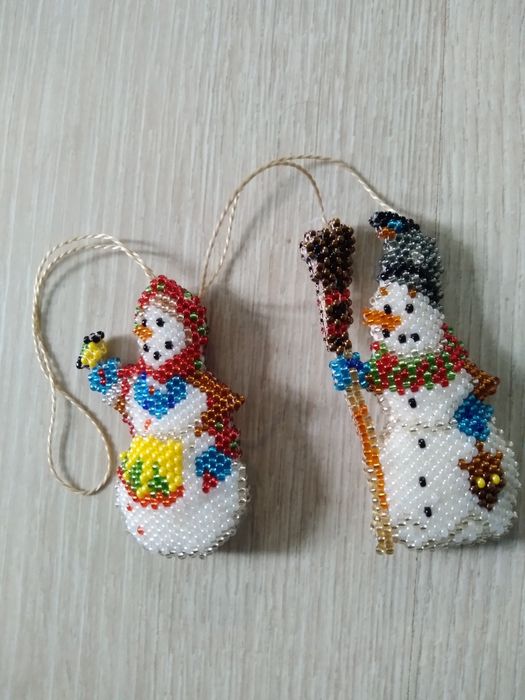 Іграшки з бісера на ялинку