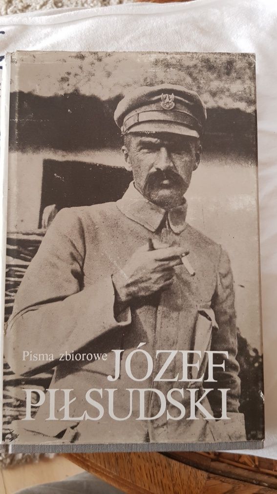 Pisma Zbiorowe, Jozef Piłsudski
