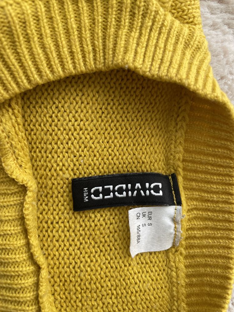 Żółty sweterek H&M