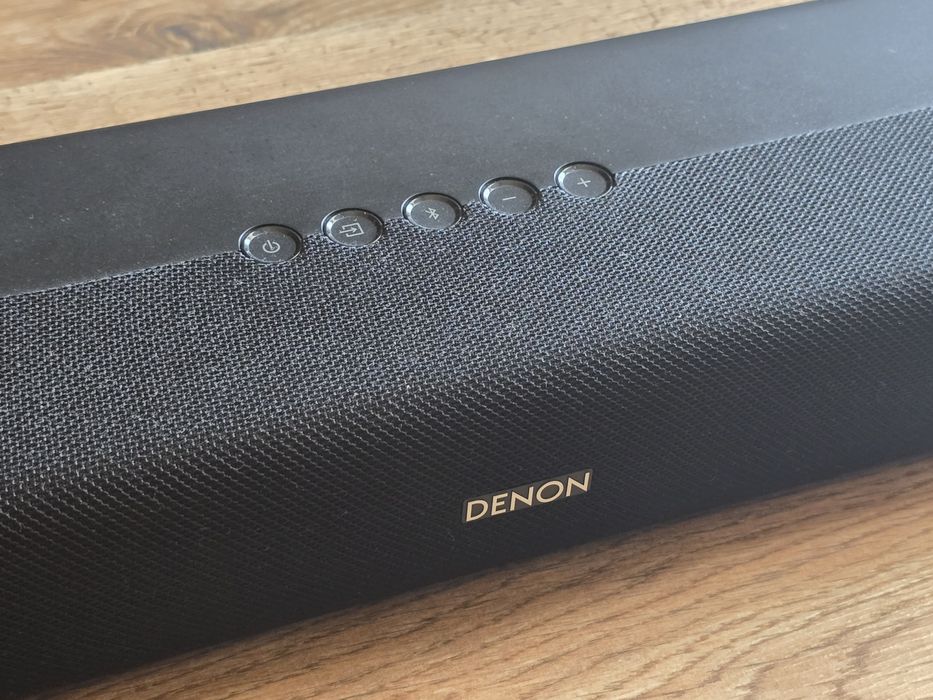 Soundbar Denon DHT-S216 - pudełko, pilot.