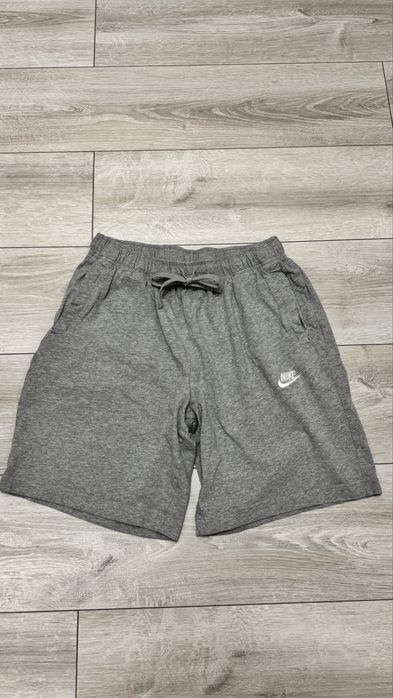 Spodenki-szorty męskie krótkie sportowe Nike M szare logowane bawełna
