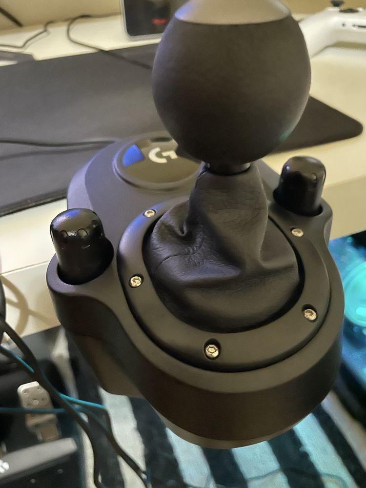 Volante Logitech g923 + shifter c/garantia