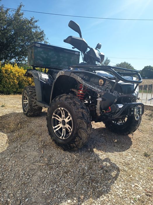 Vendo Moto 4 Linhai Camo