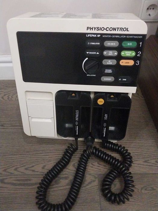 Дефібрелятор Physio-Control LifePak 9P Defibrillator